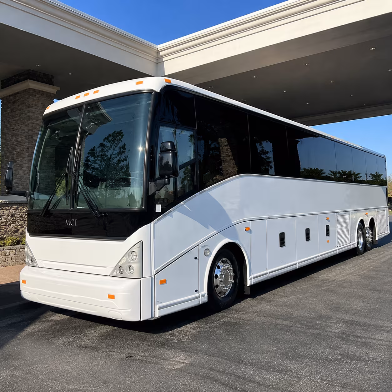 airport shuttle buses for ohio state university groups graduations and move in