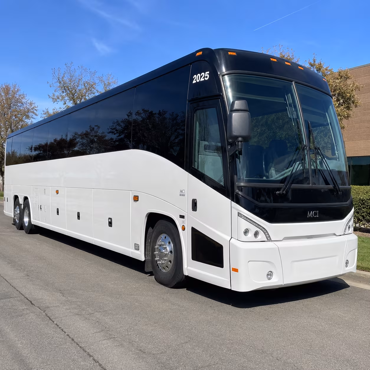 columbus zoo field trips made easy with the right bus